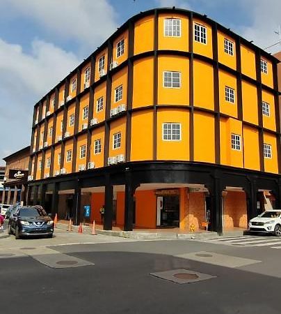 La Cubana Hotel & Suites Colon Exteriör bild