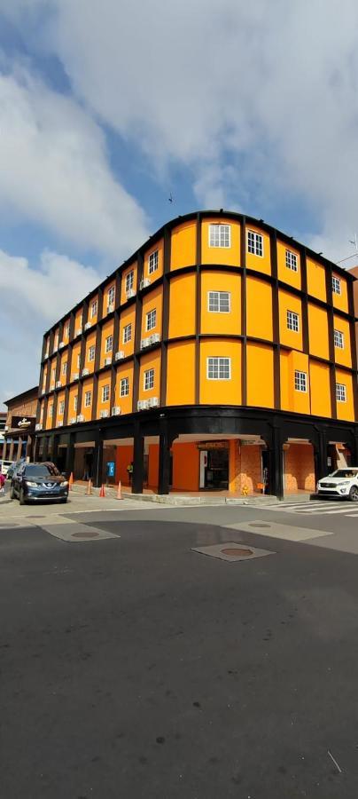 La Cubana Hotel & Suites Colon Exteriör bild