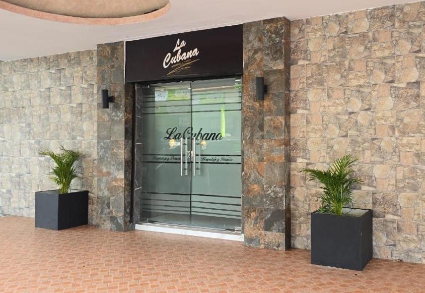 La Cubana Hotel & Suites Colon Exteriör bild